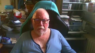kingsizedick1 — Cam4 stream photo (Aug 2026)