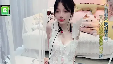 AKiKi711 — Stripchat stream photo (Jun 2025)