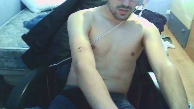 gallegohot01 — Cam4 stream photo (Apr 2026)