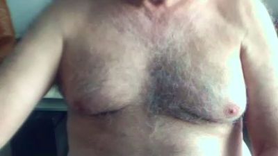 horny60bear — webcam model online on cam4
