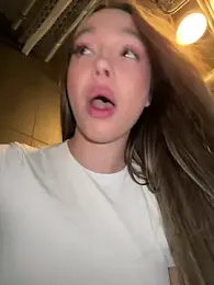 barbiehumpxxx — webcam model online on stripchat