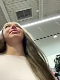 barbiehumpxxx — webcam model online on stripchat