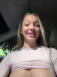 barbiehumpxxx — webcam model online on stripchat