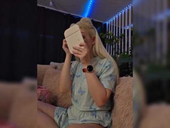 FlowwwerGirl — Bongacams stream photo (Apr 2026)