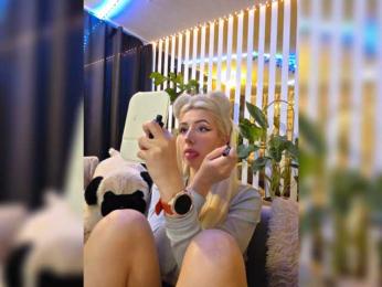 FlowwwerGirl — Bongacams stream photo (Apr 2026)