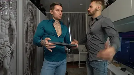 NickHOWLEN — webcam model online on stripchat