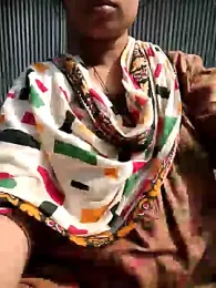 Mishti_Meye — Stripchat stream photo (Jan 2025)