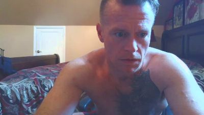 DILFiGuess1 — Cam4 stream photo (Jun 2026)