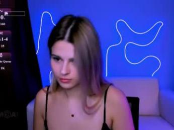 luckybabymeow — webcam model online on chaturbate