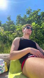 _PicGabri_ — Cam4 stream photo (May 2026)