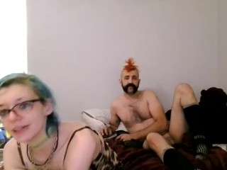 longdongsilver32 — webcam model online on camsoda