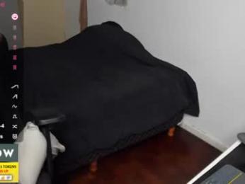 derekcb — Chaturbate stream photo (Aug 2026)