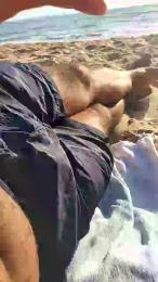 Roccowolf — webcam model online on cam4