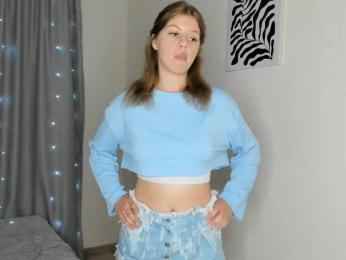 MilenaRizeeen — webcam model online on bongacams