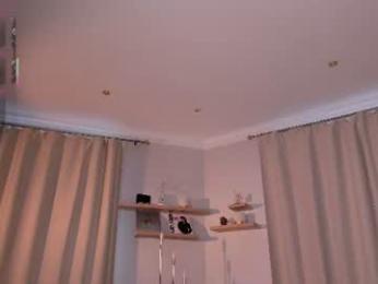 lora_lifelover — Chaturbate stream photo (Jul 2026)