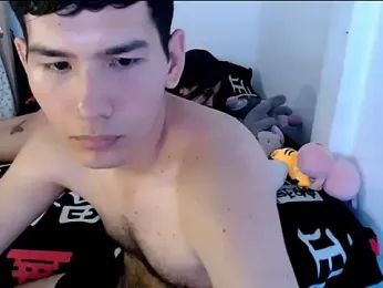 EMBER_and_WADE — Stripchat stream photo (May 2025)