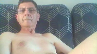 PedroJ54 — webcam model online on cam4