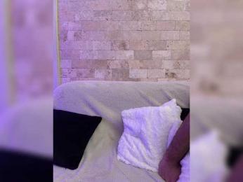 OhHoney — webcam model online on bongacams