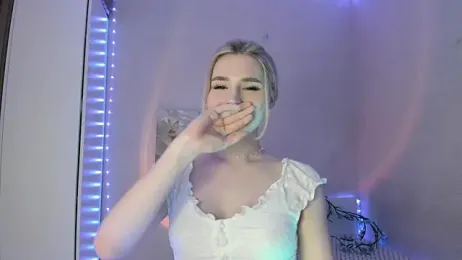 Alisa_Black_Star — webcam model online on stripchat