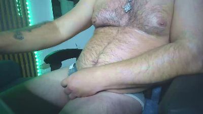 bearvzlat — webcam model online on cam4
