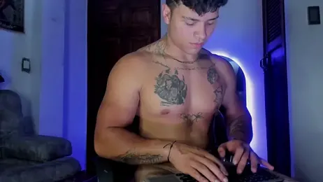 Dominic_Biker__ — Stripchat stream photo (Jun 2026)