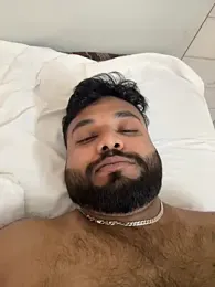 HonedGrub — webcam model online on stripchat