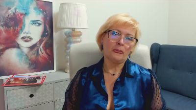 Luna_xFantasy — webcam model online on cam4