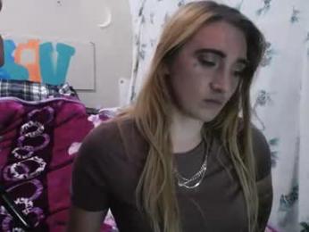 aguilarsav6 — webcam model online on chaturbate