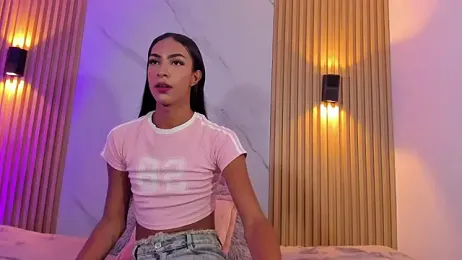 Valentinaliux_ — Stripchat stream photo (Jun 2026)