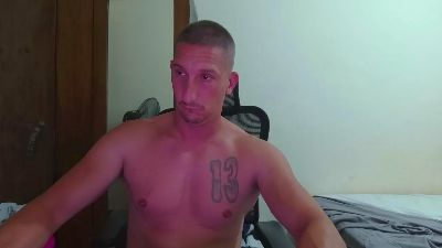 Moonandwolf — webcam model online on cam4