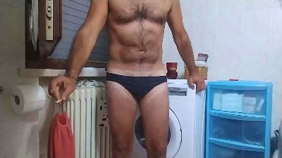 batbegins — webcam model online on cam4
