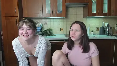 HotCaramellsTV — Stripchat stream photo (May 2026)