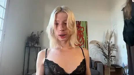 AliceSnowCatt — Stripchat stream photo (Aug 2026)