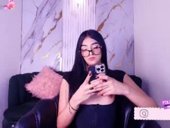 mhia_kate — webcam model online on chaturbate