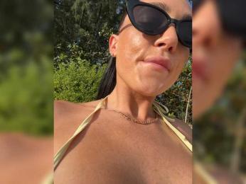 BabyTati21 — webcam model online on bongacams