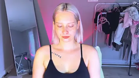 angellliss — Stripchat stream photo (Jul 2026)