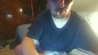 GlooboohhxxxD — webcam model online on cam4