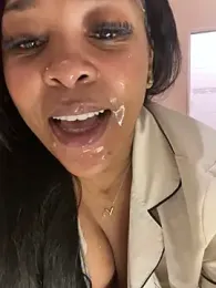 sexyTHANDO — Stripchat stream photo (May 2026)
