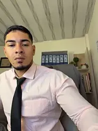 Dimitri_Colleman — webcam model online on stripchat