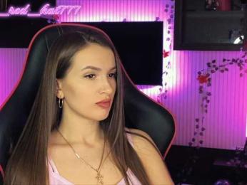 -RED_HAT- — bongacams