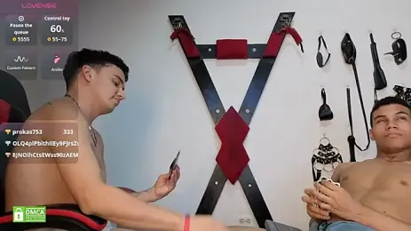 GoldenBoyDuo — webcam model online on stripchat