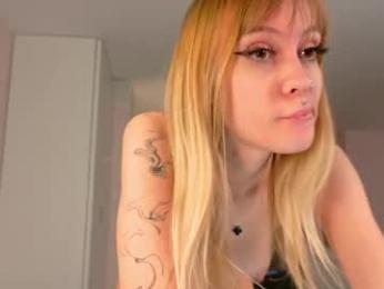 sexxxsirens — Chaturbate stream photo (Apr 2026)