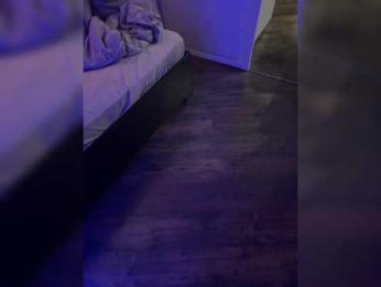 Lolochka333 — Bongacams stream photo (Mar 2026)
