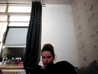 Mrs-Luder — Stripchat stream photo (Nov 2023)