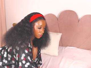midnightmistress1 — Camsoda stream photo (Jun 2026)