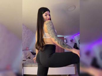 -MaybeBaby- — Bongacams stream photo (Apr 2026)