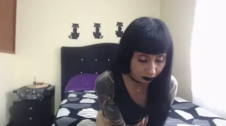 Emilia_1995 — Stripchat stream photo (Nov 2023)