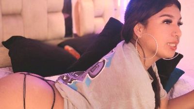 Meelfox — Cam4 stream photo (Apr 2026)