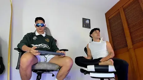 sotooliver3 — webcam model online on stripchat