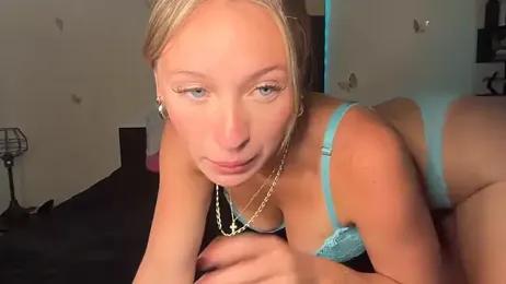 brooklynn6 — webcam model online on stripchat